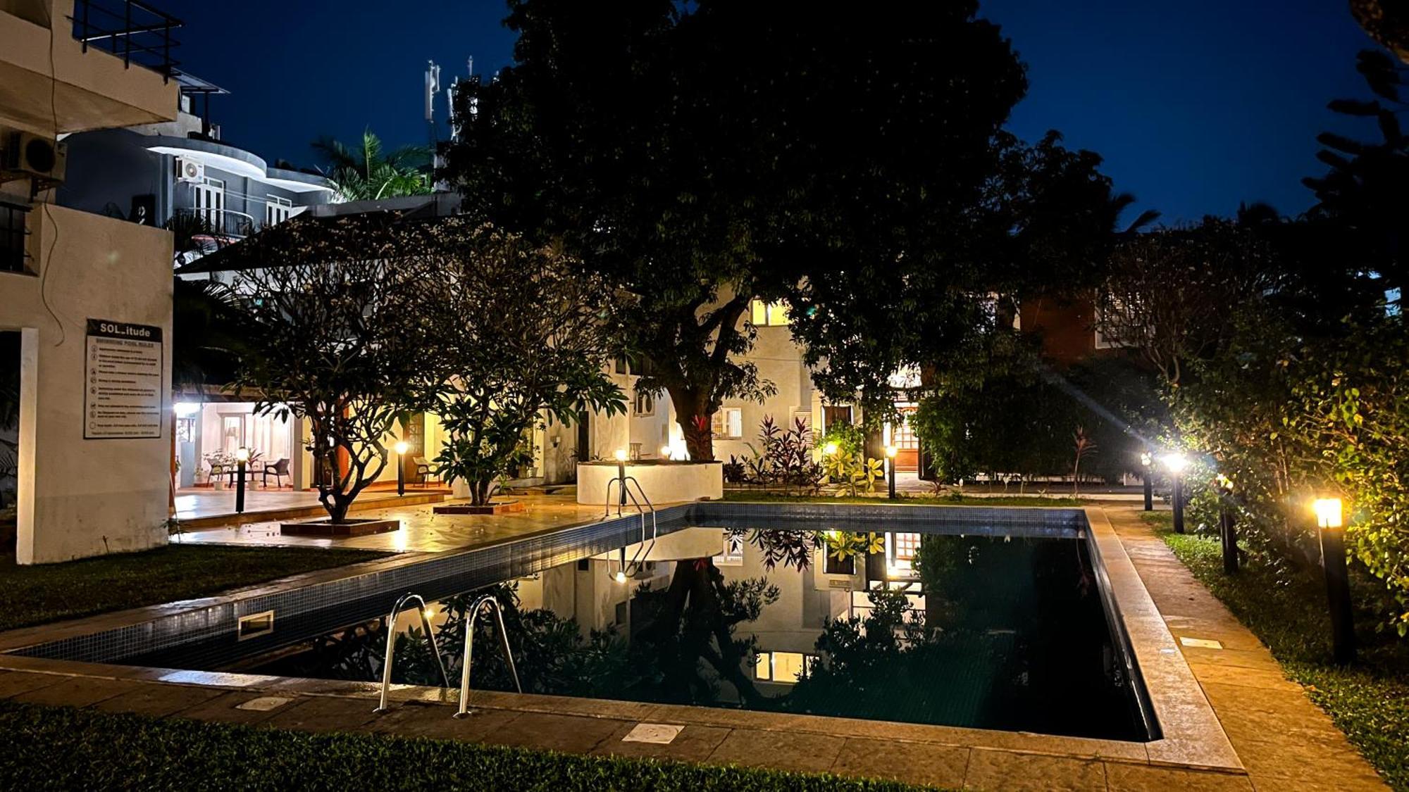 Villa M - Solitude 2 Candolim Goa 3Bhk, Pool Facing, Near Beach, Free Breakfast, Free Wifi And Prime Location מראה חיצוני תמונה