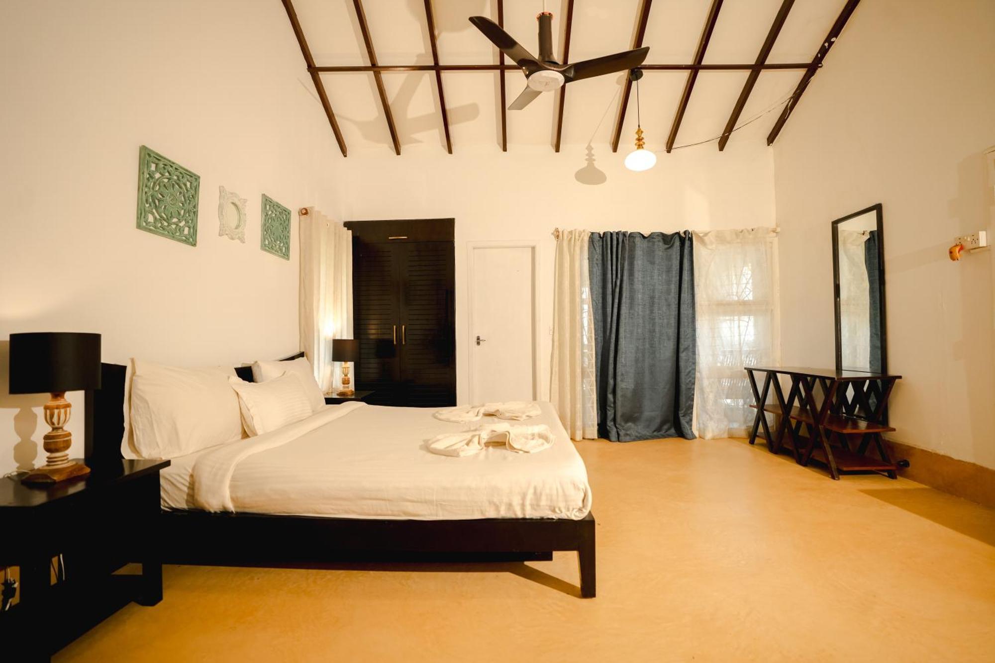Villa M - Solitude 2 Candolim Goa 3Bhk, Pool Facing, Near Beach, Free Breakfast, Free Wifi And Prime Location מראה חיצוני תמונה
