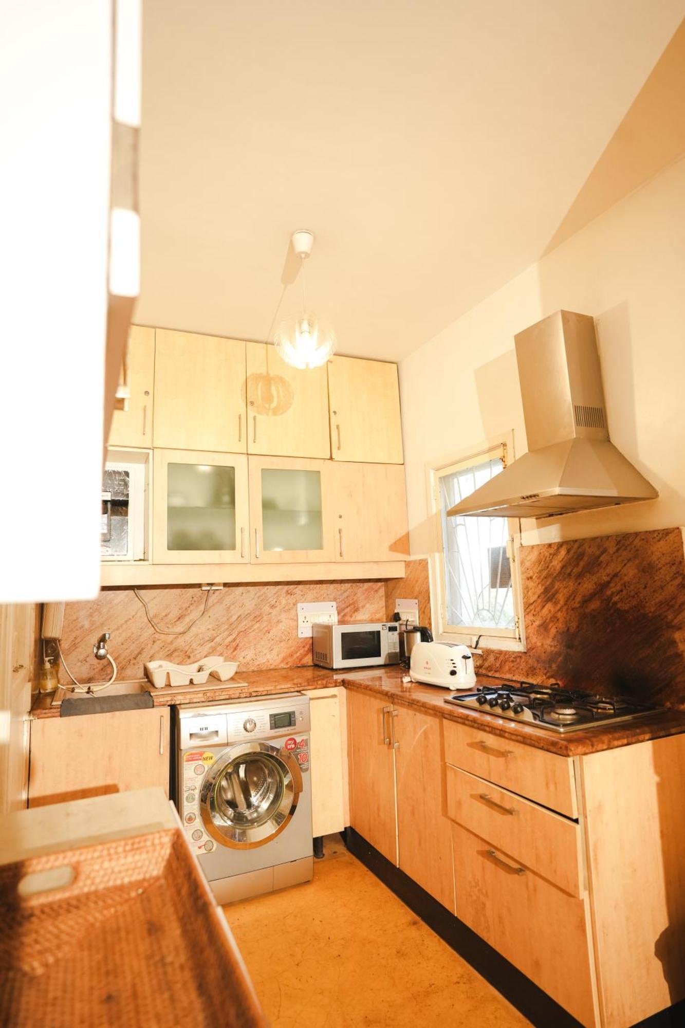 Villa M - Solitude 2 Candolim Goa 3Bhk, Pool Facing, Near Beach, Free Breakfast, Free Wifi And Prime Location מראה חיצוני תמונה