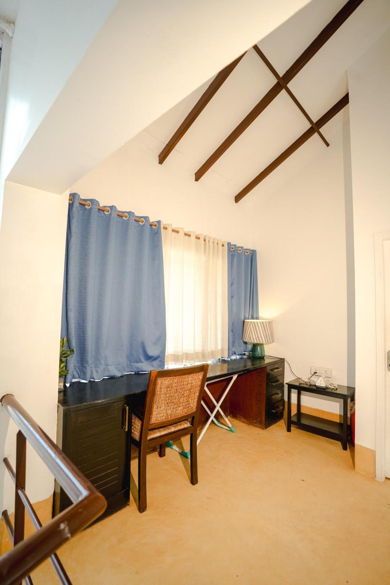 Villa M - Solitude 2 Candolim Goa 3Bhk, Pool Facing, Near Beach, Free Breakfast, Free Wifi And Prime Location מראה חיצוני תמונה