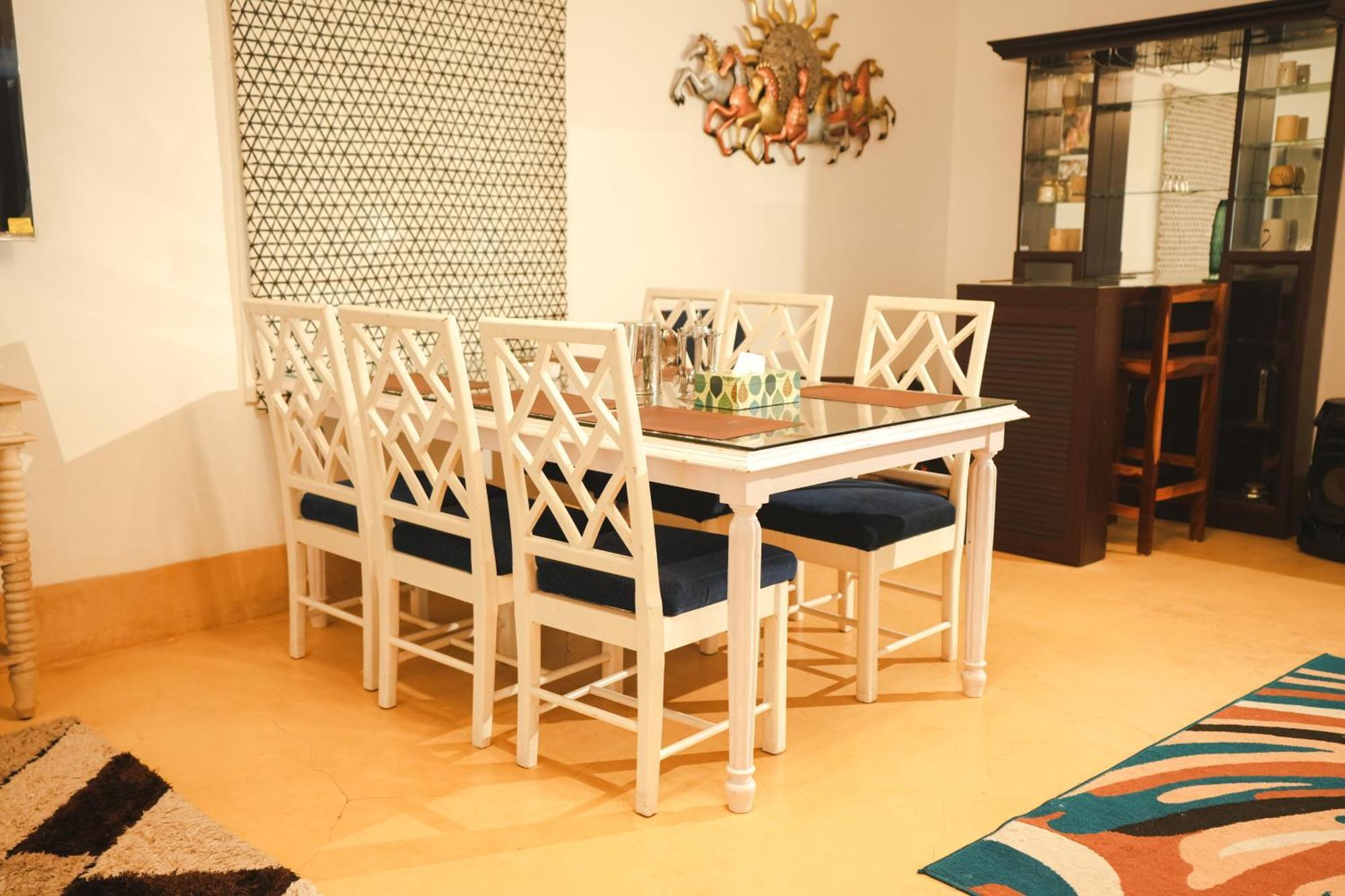 Villa M - Solitude 2 Candolim Goa 3Bhk, Pool Facing, Near Beach, Free Breakfast, Free Wifi And Prime Location מראה חיצוני תמונה