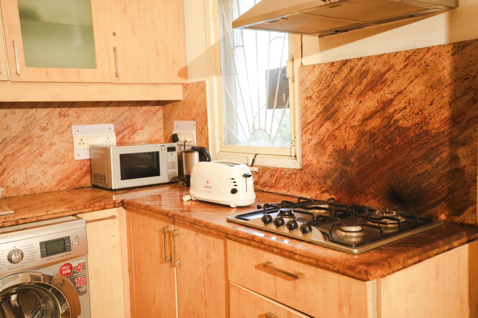 Villa M - Solitude 2 Candolim Goa 3Bhk, Pool Facing, Near Beach, Free Breakfast, Free Wifi And Prime Location מראה חיצוני תמונה